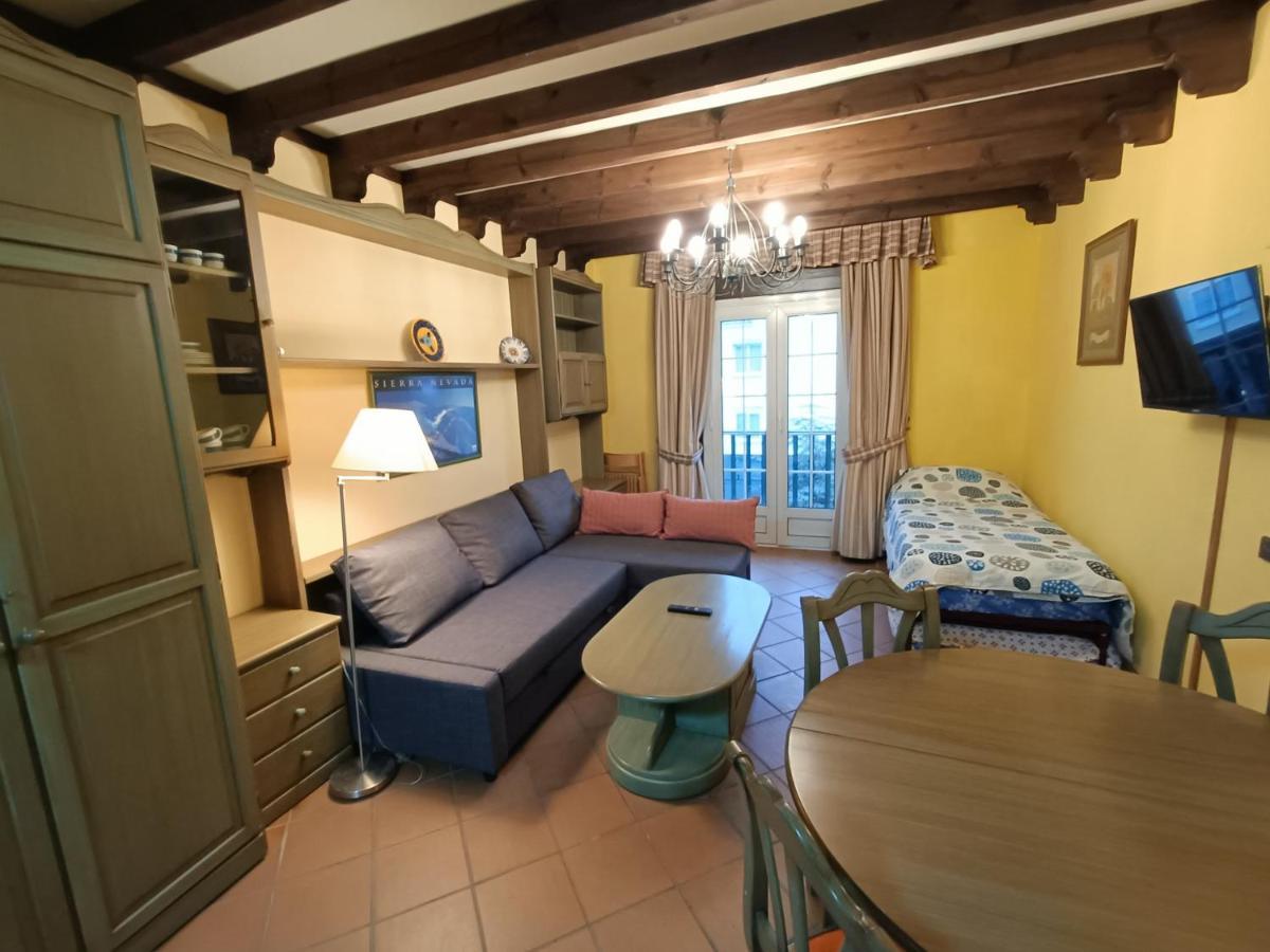 Loft Plaza Andalucia Erb Alojamientos シエラネバダ エクステリア 写真
